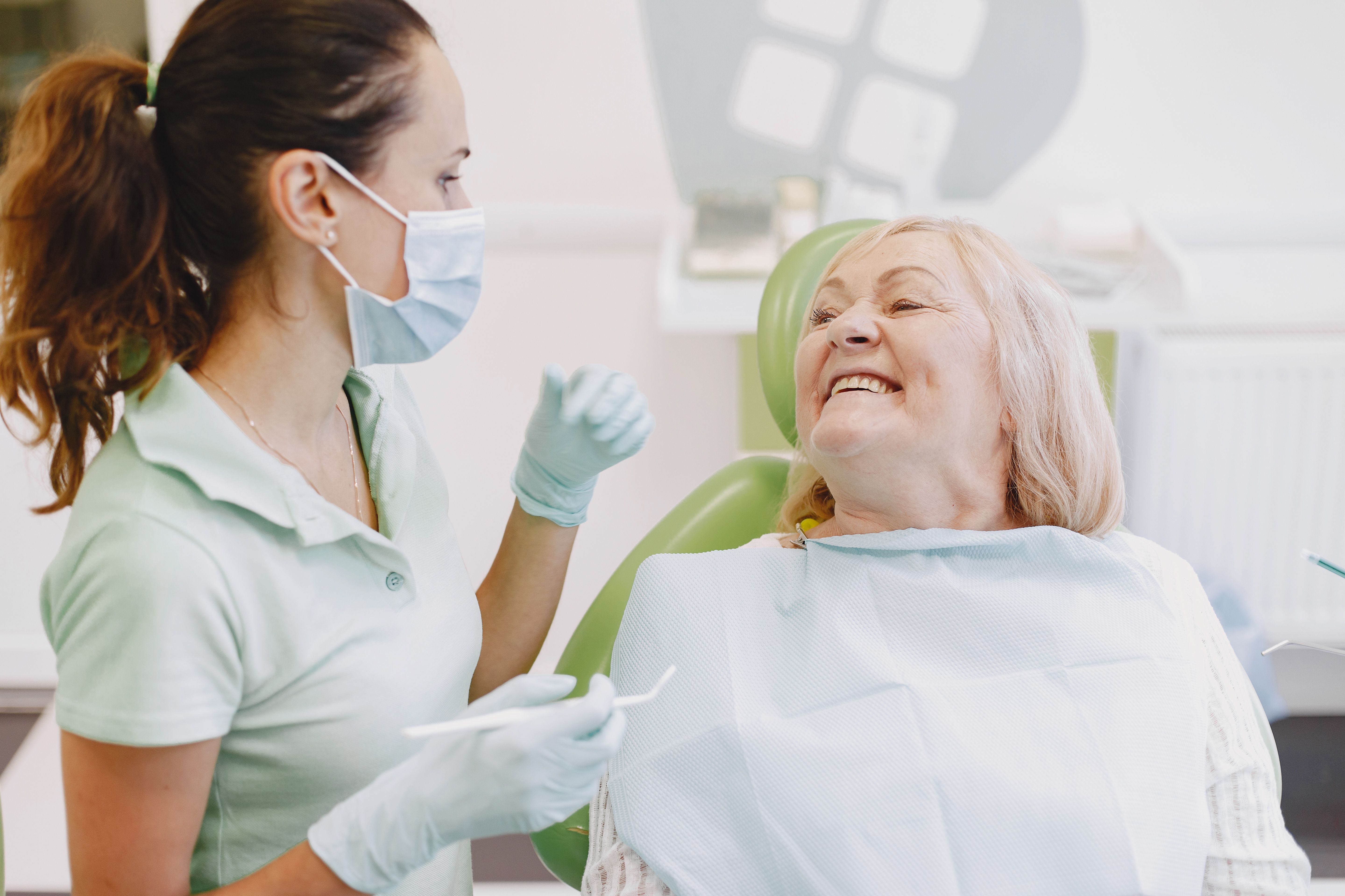Elderly Dental Care: Tips and Special Considerations