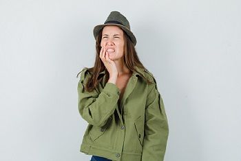 How TMJ Disorder Affects Your Oral Health: Causes, Symptoms, and Treatment Options? 